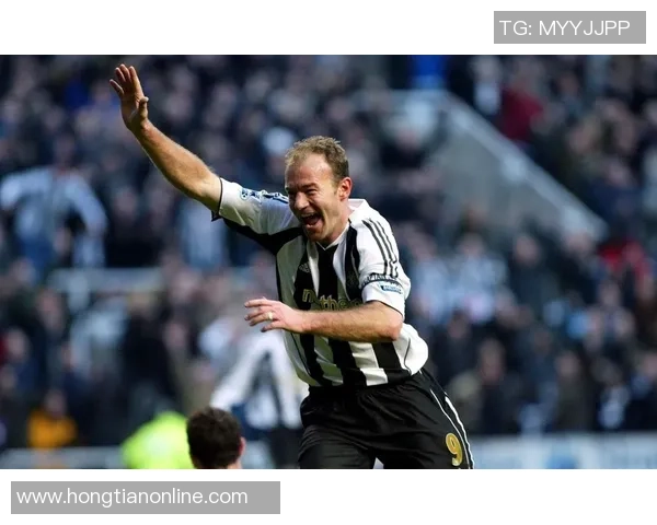 2025年世界十大足球球星排名揭晓 谁能登顶成为全球足坛之王