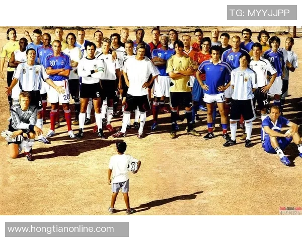 深度解读足球巨星背后的成长历程与竞技智慧揭秘